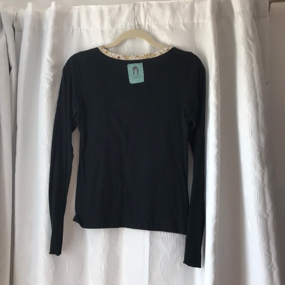 Random Nicole long sleeved black top - Picture 2 of 4